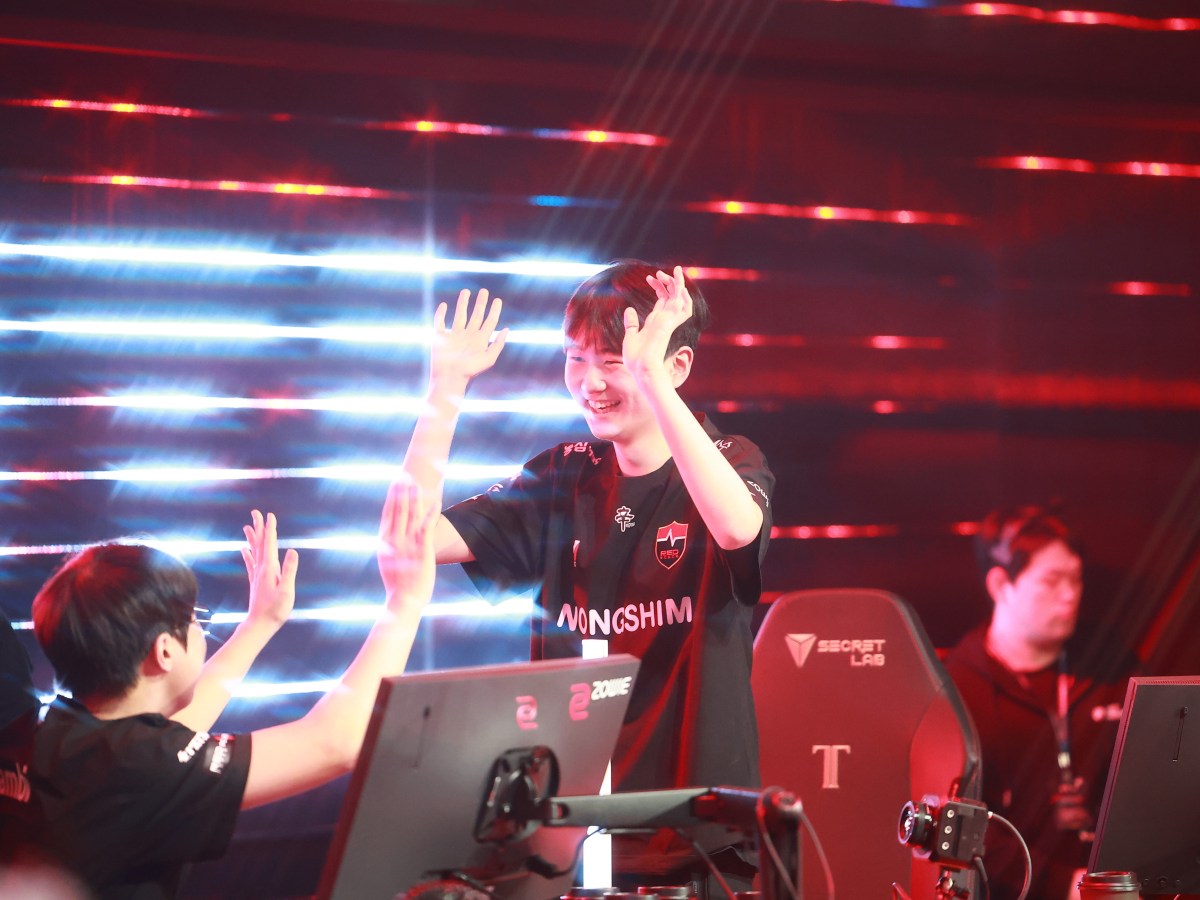 Nongshim RedForce Take Down Superteam T1 in 2-1&nbsp;Series